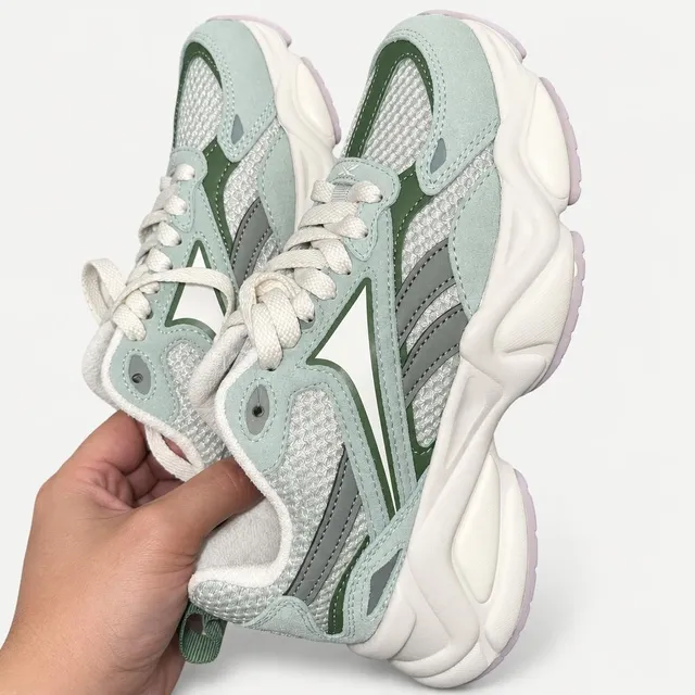 Tenis Reebok para mujer color verde menta