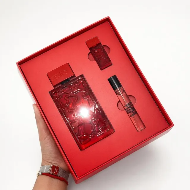 Set de perfumes Tous Kaos Red para mujer (3 perfumes)